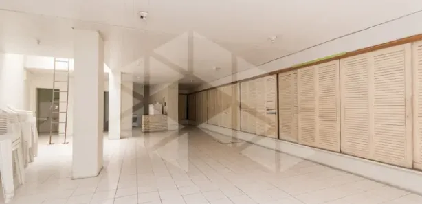 Kitnet com 1 Quarto para alugar, 32m² no Floresta, Porto Alegre