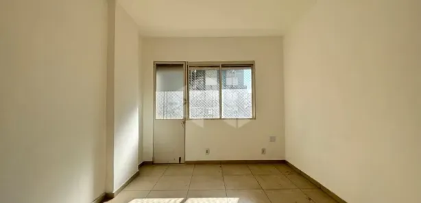 Kitnet com 1 Quarto para alugar, 32m² no Centro Histórico, Porto Alegre
