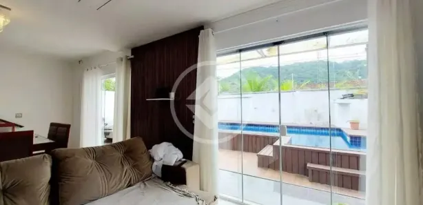 Casa com 4 Quartos à venda, 120m² no Guaiúba, Guarujá