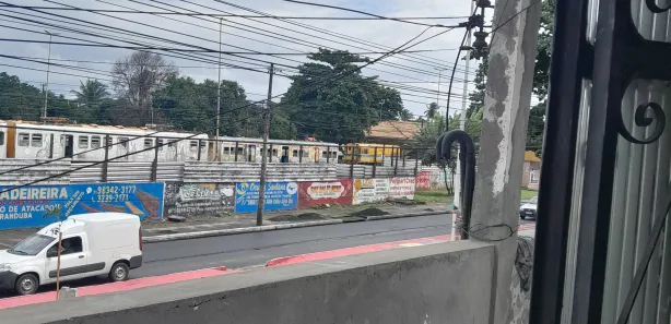 Prédio Residencial com 8 Quartos à venda, 225m² no Periperi, Salvador