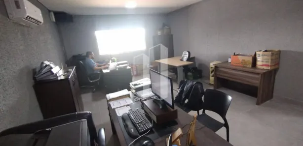 Sala Comercial para alugar, 40m² no Residencial Aruanã, Goiânia