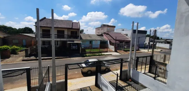 Sobrado com 2 Quartos à venda, 70m² no Vila Parque Brasília, Cachoeirinha