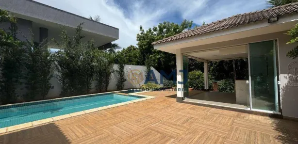 Casa de Condomínio com 4 Quartos para alugar, 420m² no Jardim Florença, Goiânia