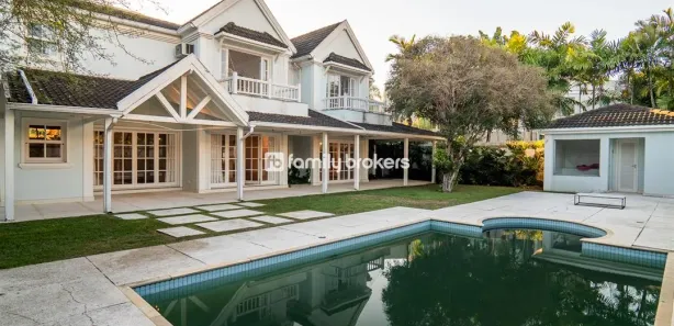 Sobrado com 6 Quartos para venda ou aluguel, 876m² no Barra da Tijuca, Rio de Janeiro