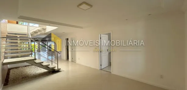Casa de Condomínio com 5 Quartos à venda, 340m² no Buraquinho, Lauro de Freitas