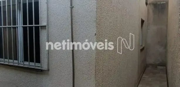 Casa com 3 Quartos para alugar, 61m² no Monsenhor Messias, Belo Horizonte