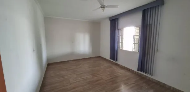 Sobrado com 3 Quartos para venda ou aluguel, 330m² no Vila Colorau, Sorocaba