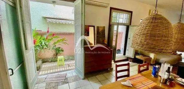 Casa com 5 Quartos à venda, 288m² no Humaitá, Rio de Janeiro