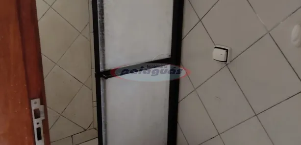 Kitnet com 1 Quarto para alugar, 20m² no Zona 07, Maringá