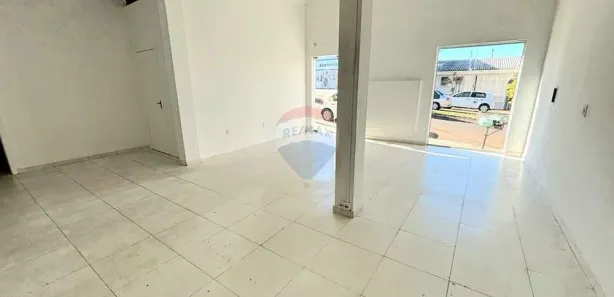 Sala Comercial para alugar, 60m² no Sarandi, Sarandi
