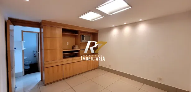 Sala Comercial para venda ou aluguel, 122m² no Belvedere, Belo Horizonte