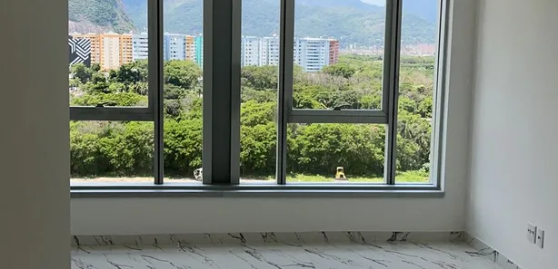 Ponto Comercial para alugar, 40m² no Barra Olímpica, Rio de Janeiro