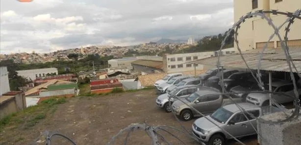 Lote/Terreno à venda, 400m² no Caiçaras, Belo Horizonte