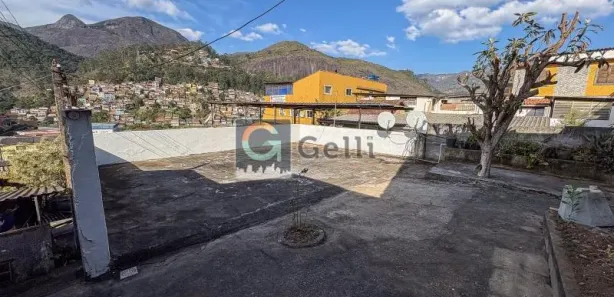 Casa com 2 Quartos para alugar, 120m² no Cascatinha, Petrópolis