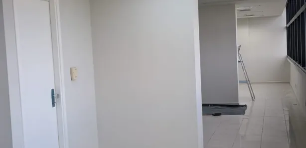 Sala Comercial com 3 Quartos para alugar, 99m² no Chapada, Manaus