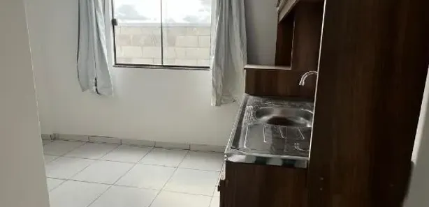 Apartamento com 2 Quartos para alugar, 37m² no Brasília, Cascavel