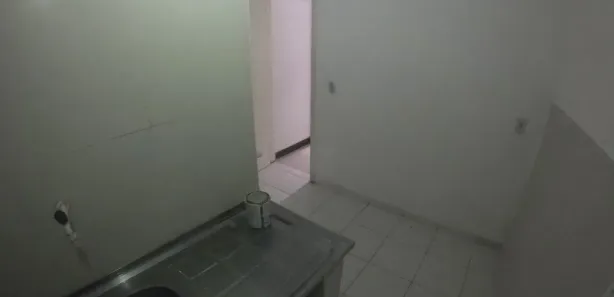Kitnet com 1 Quarto para alugar, 18m² no Gardênia Azul, Rio de Janeiro