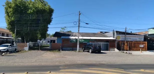 Lote/Terreno à venda, 376m² no Juscelino Kubitschek, Santa Maria