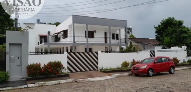 Casa de Condomínio com 4 Quartos para venda ou aluguel, 458m² no Chapada, Manaus