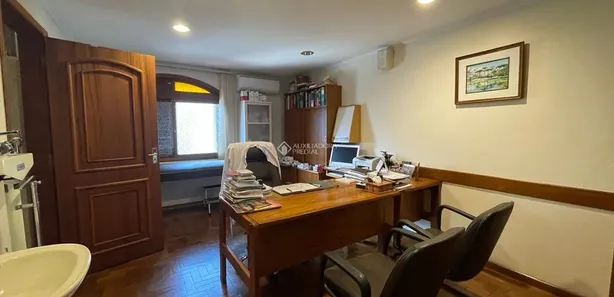 Sala Comercial à venda, 61m² no Centro, Gramado