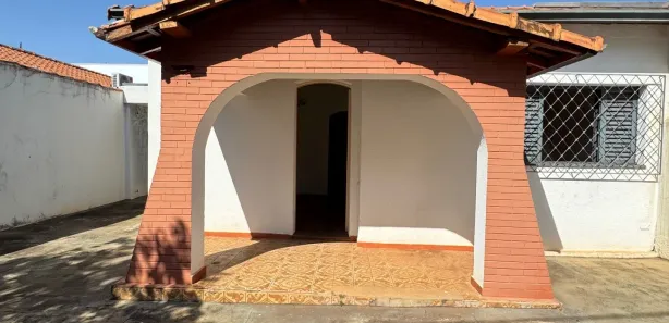 Casa com 3 Quartos à venda, 143m² no Centro, Araraquara