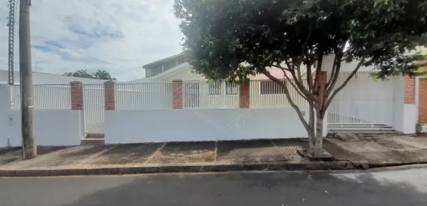 Casa com 3 Quartos à venda, 127m² no Vila Yamada, Araraquara