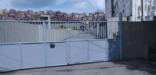 Galpão/Depósito/Armazém para alugar, 927m² no Fazenda Grande do Retiro, Salvador