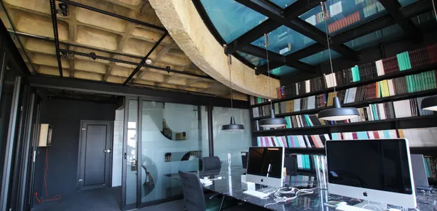 Sala Comercial com 2 Quartos à venda, 111m² no Jardim Goiás, Goiânia