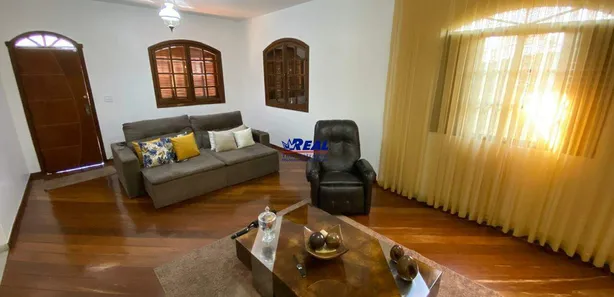 Casa com 3 Quartos à venda, 360m² no Diamante (Barreiro), Belo Horizonte