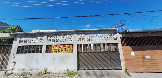 Casa com 3 Quartos à venda, 300m² no Nova Esperança, Manaus