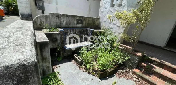 Casa com 6 Quartos à venda, 196m² no Humaitá, Rio de Janeiro