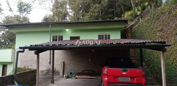 Casa com 1 Quarto para alugar, 40m² no Quarteirão Ingelheim, Petrópolis