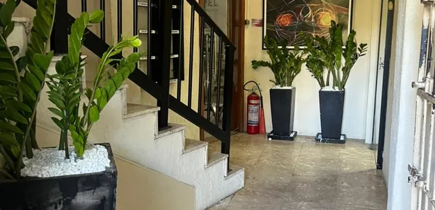 Sala Comercial para alugar, 110m² no Stiep, Salvador