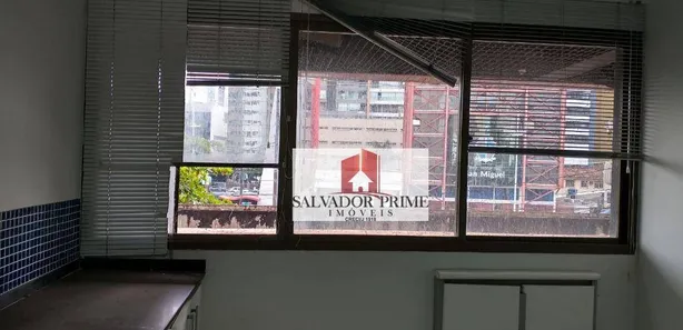 Sala Comercial à venda, 33m² no Pituba, Salvador