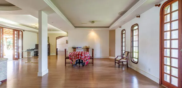 Casa com 5 Quartos à venda, 600m² no Setor de Habitações Individuais Sul, Brasília