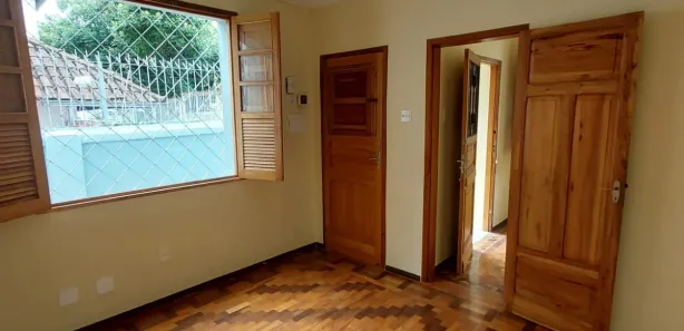 Casa com 6 Quartos para alugar, 200m² no Funcionários, Belo Horizonte