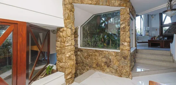 Imóvel Comercial com 7 Quartos para alugar, 700m² no Mangabeiras, Belo Horizonte