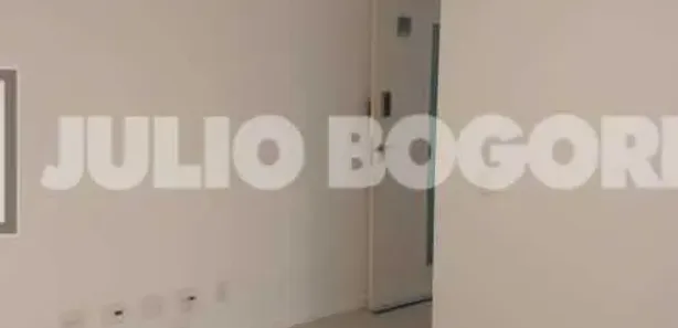 Sala Comercial à venda, 31m² no Ingá, Niterói