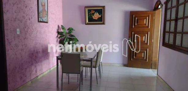 Casa com 3 Quartos à venda, 249m² no São Marcos, Belo Horizonte