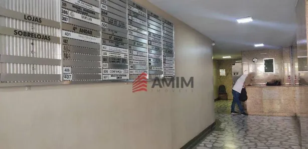 Sala Comercial à venda, 27m² no Centro, São Gonçalo