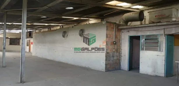 Galpão/Depósito/Armazém para alugar, 380m² no São João Batista, Santa Luzia