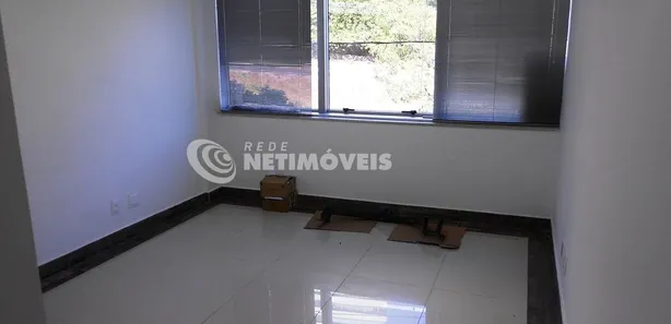 Sala Comercial à venda, 44m² no Santa Lúcia, Belo Horizonte