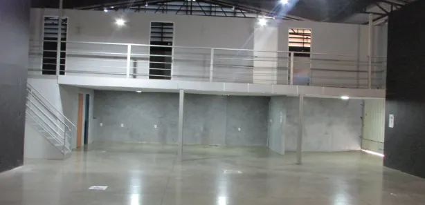 Galpão/Depósito/Armazém para alugar, 400m² no Santa Efigênia, Belo Horizonte