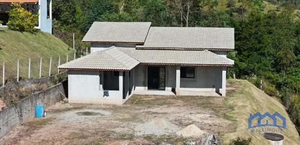 Fazenda/Sítio com 3 Quartos à venda, 1000m² no , Mairinque