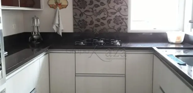 Casa de Condomínio com 3 Quartos à venda, 160m² no Vila Paraíso, Caçapava