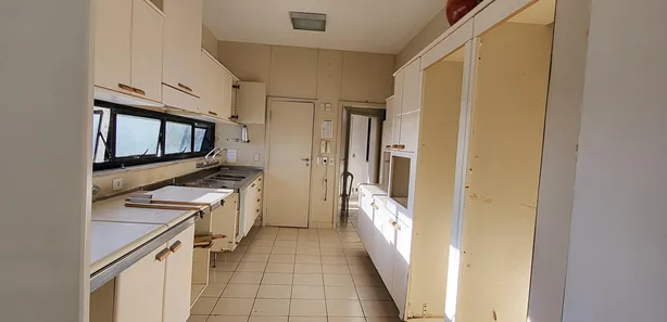 Apartamento com 4 Quartos à venda, 450m² no Jardim Apipema, Salvador