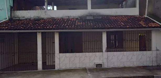Casa com 4 Quartos à venda, 200m² no Paripe, Salvador