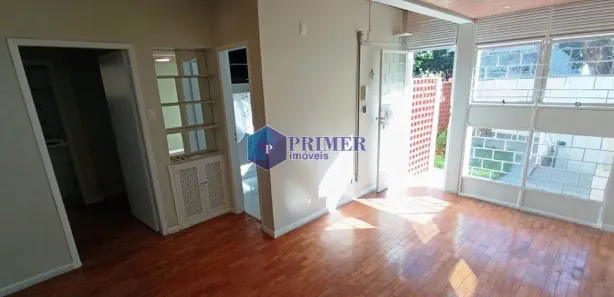 Casa com 2 Quartos para alugar, 90m² no Santo Antônio, Belo Horizonte