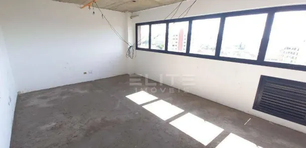 Sala Comercial à venda, 34m² no Vila Assunção, Santo André