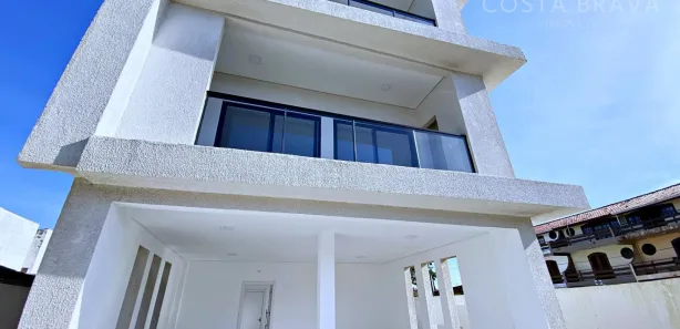 Sobrado com 3 Quartos à venda, 197m² no Riviera, Matinhos